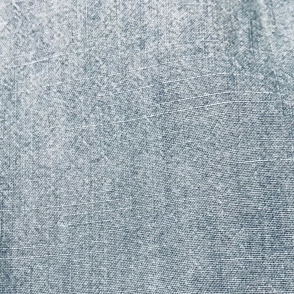 CAUSAL BUTTON DOWN - Picture 2 of 2